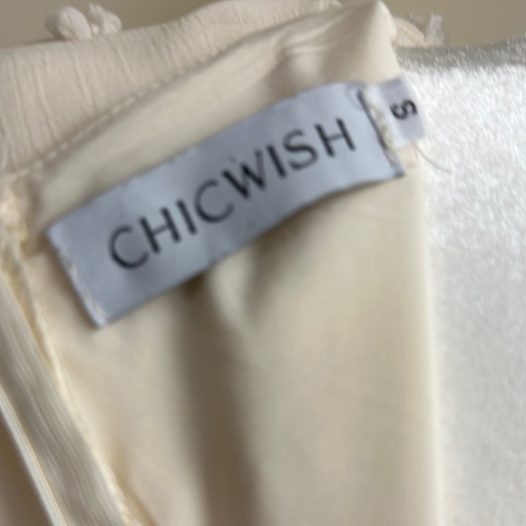 Chicwish Cream Sheath Dress with Bishop Sleeves and Crew Neck - Picture 3 of 4